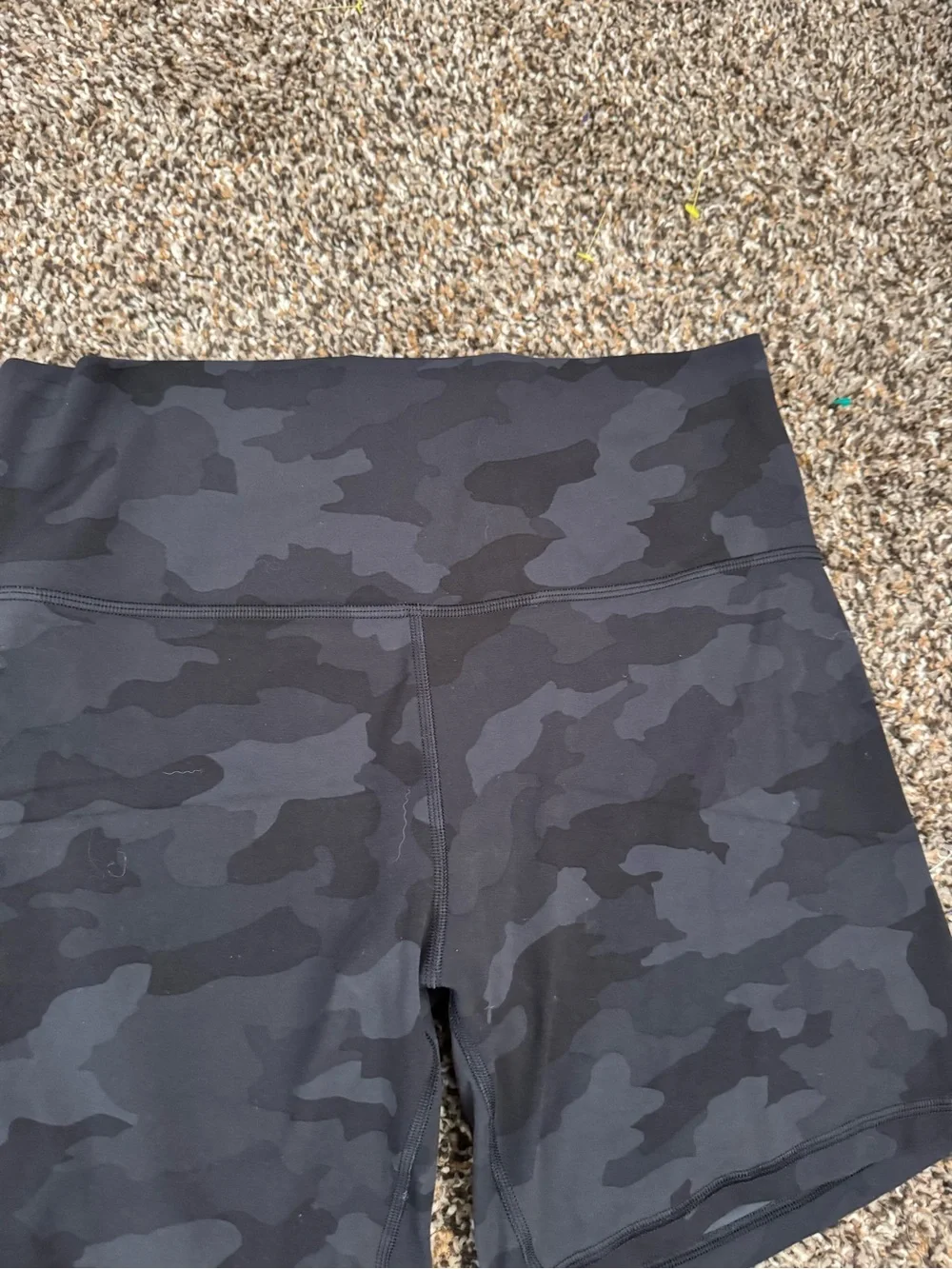 lululemon Align™ high rise Short 6” sz 12 black camo athleisure yoga hike